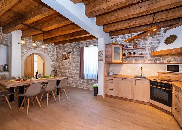 Vakantiehuis Awesome In *